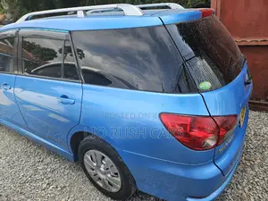 Nissan Wingroad 2015 Blue