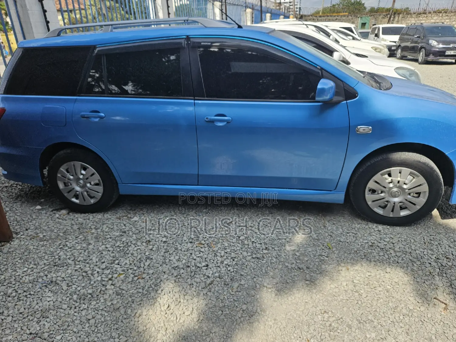 Nissan Wingroad 2015 Blue