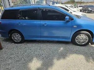 Nissan Wingroad 2015 Blue