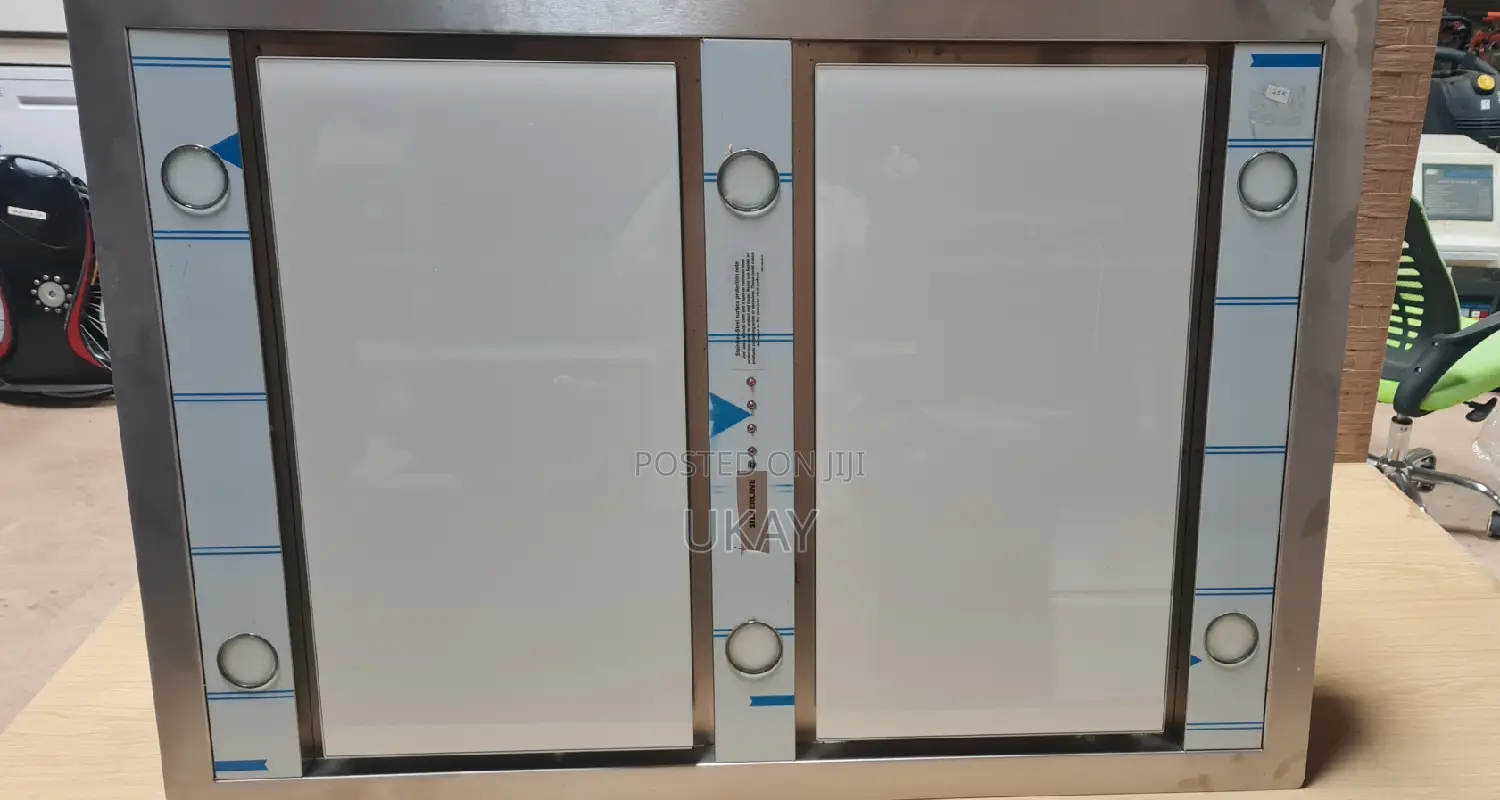 Uk-Silver Line Roof Integrated Ventilator Hood