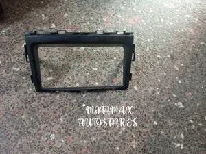 Toyota Noah ZRR70 Radio Panel