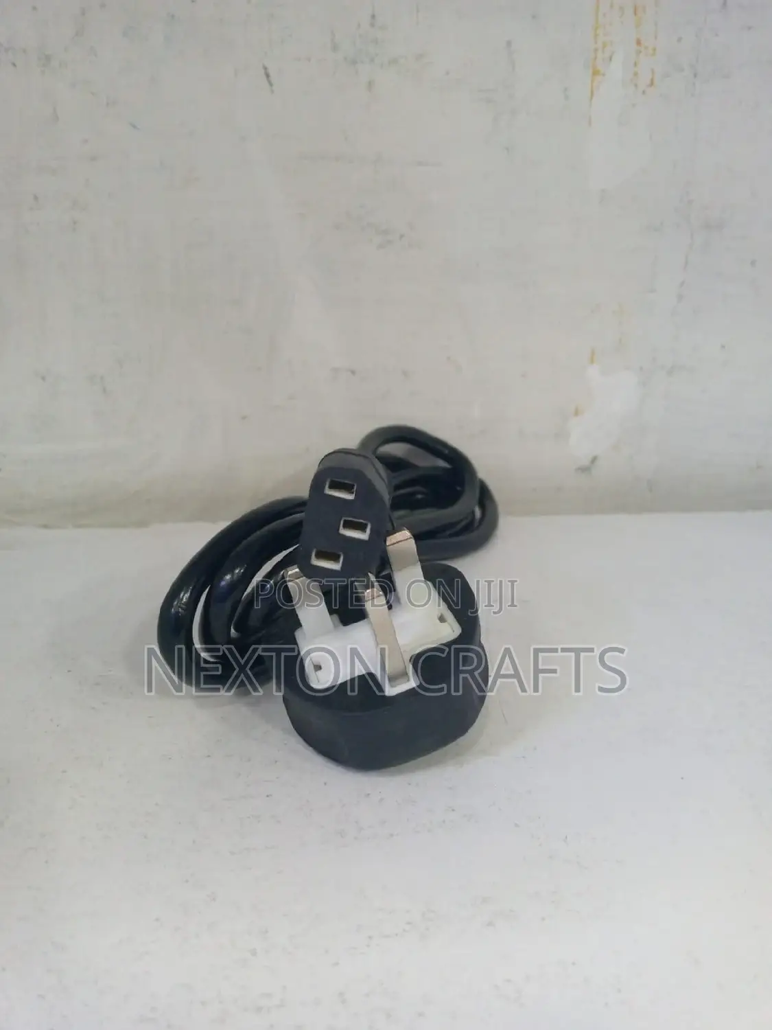 Computer Power White Cable