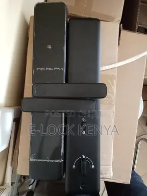 Keyless Serenity.Airbnb Biometric Door Simplify Arrivals