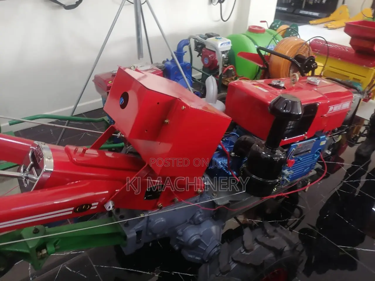 Walking Tractor 16hp Heavy Duty Water-Cooled Engine.