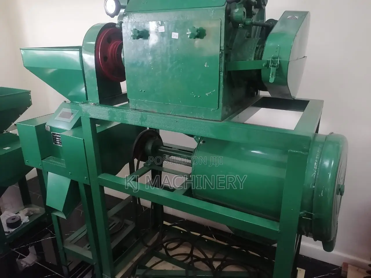 Roller Mill Complete With Motors and Crusher