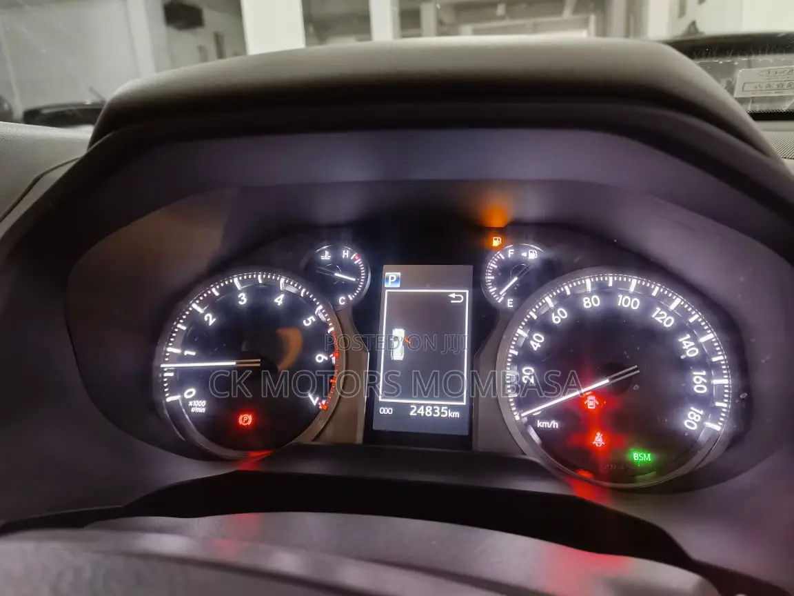 Toyota Land Cruiser Prado 2019 Pearl