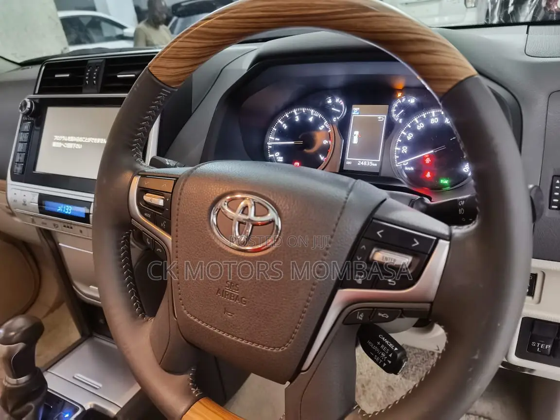 Toyota Land Cruiser Prado 2019 Pearl