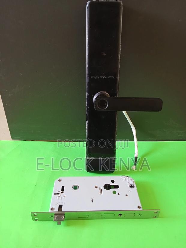 Secure Escape. Airbnb Biometric Locks Guarantee Peace - main view