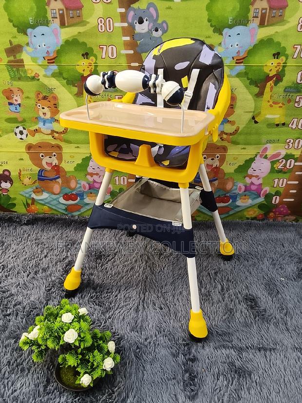 Yellow Baby Feeding Chair*Baby Feeding Chair