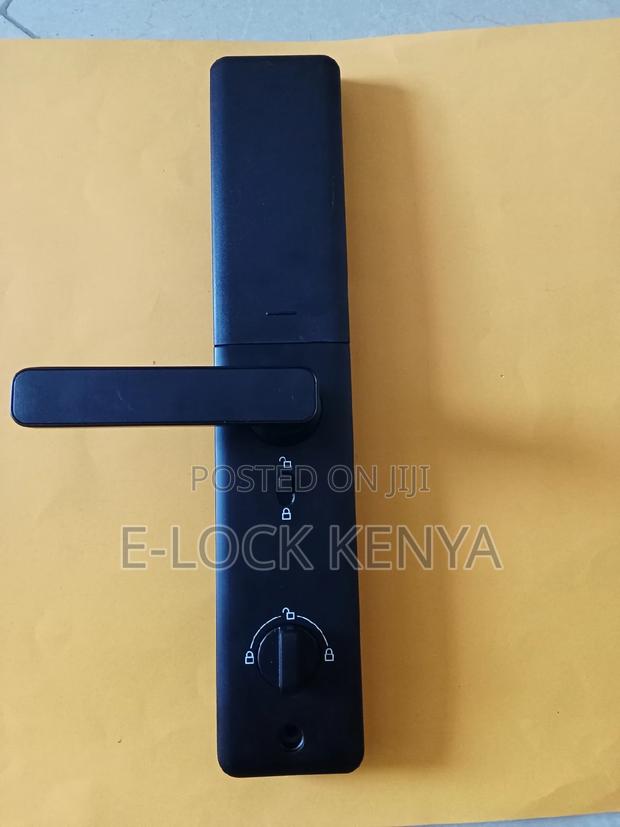 Keyless Serenity.Airbnb Biometric Locks for Tranquil Stays