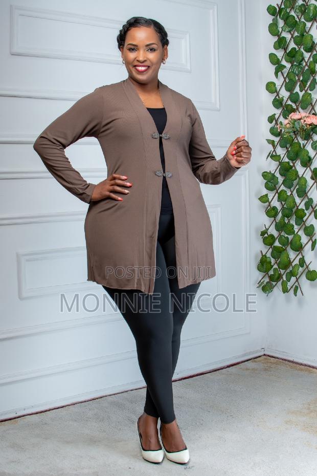 Stylish Long Sleeved Light Waterfall - thumbnail 3