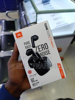 JBL Tune Flex New Sealed in a Shop - thumbnail 2