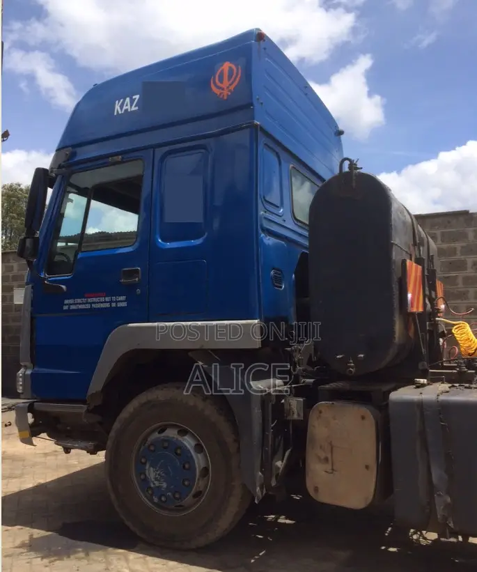 Christmas Offer - Sinotruk Howo 6x4