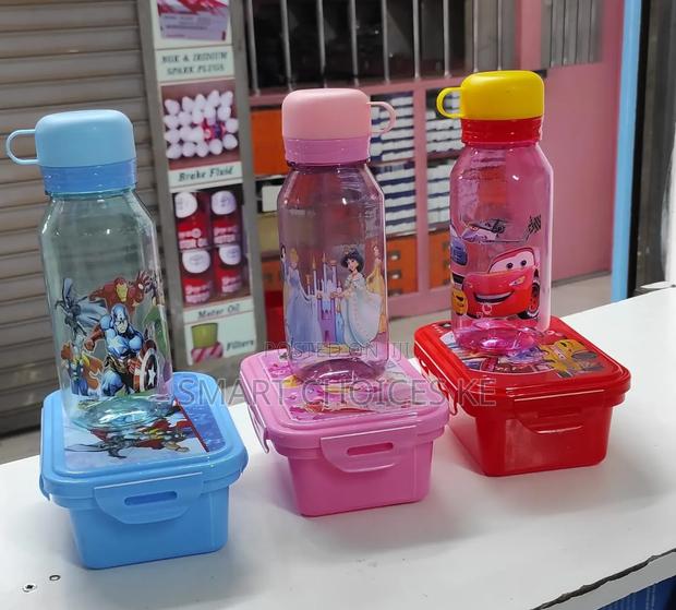*Combo Kids Cartoon Themed Partitioned Snack Box