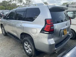 Toyota Land Cruiser Prado 2.7 VVT-i 2014 Silver