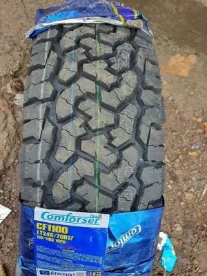 245 /70 R17 Comforser a /T (Commercial)