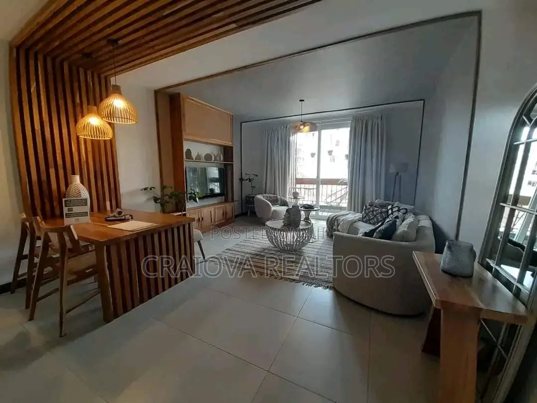 3bdrm Apartment in Gateway Mall Area for sale