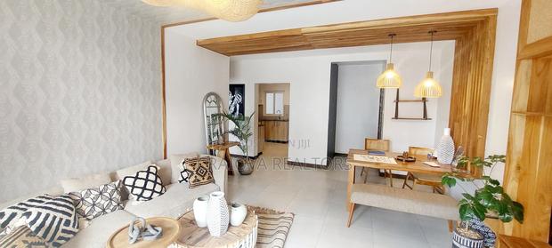 3bdrm Apartment in Gateway Mall Area for sale - thumbnail 9