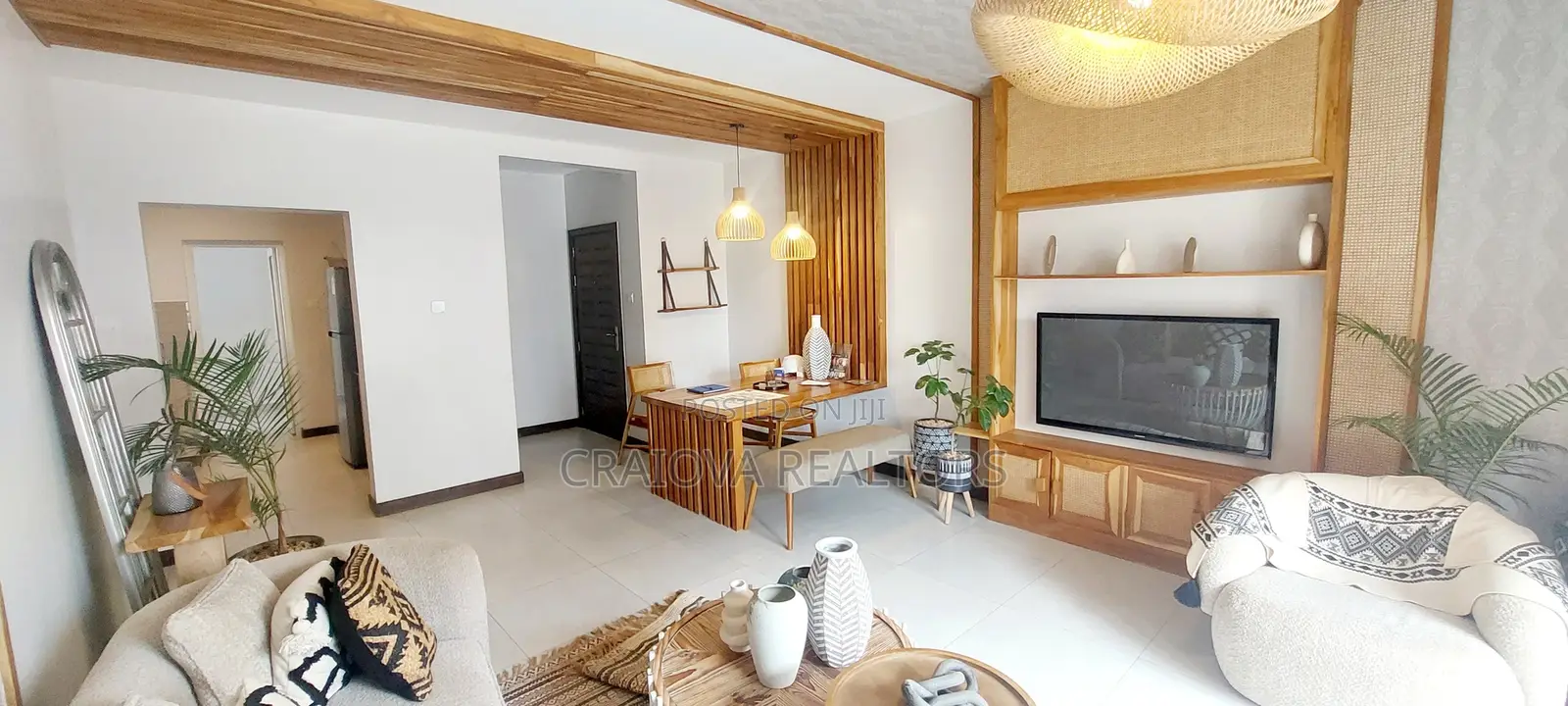 3bdrm Apartment in Gateway Mall Area for sale
