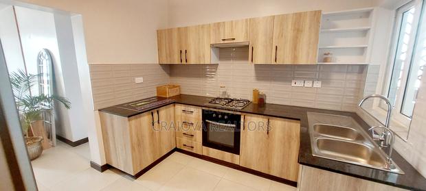 3bdrm Apartment in Gateway Mall Area for sale - thumbnail 11