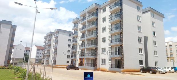 2bdrm Apartment in Gateway Mall Area for sale