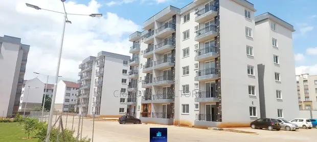 2bdrm Apartment in Gateway Mall Area for sale