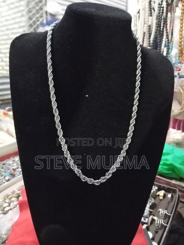 Twisted Chain. - thumbnail 3