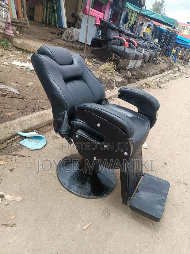 Barber Chair, Black Plain - thumbnail 4