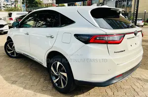 Toyota Harrier 2.0 Turbo 4WD 2017 White