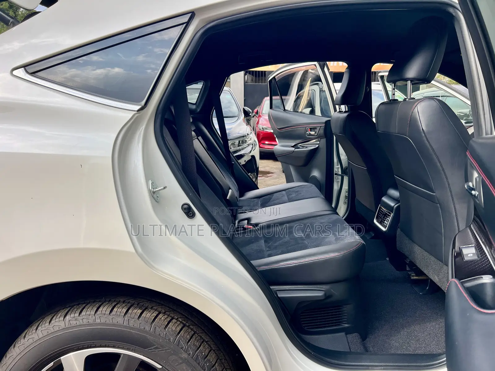 Toyota Harrier 2.0 Turbo 4WD 2017 White
