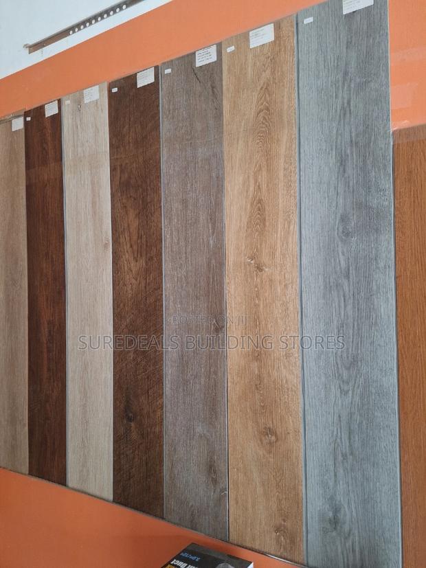 Quality Wooden Floor Laminate-8mm - main view