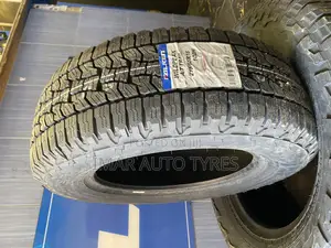 215/65r16 FALKEN AT Tires