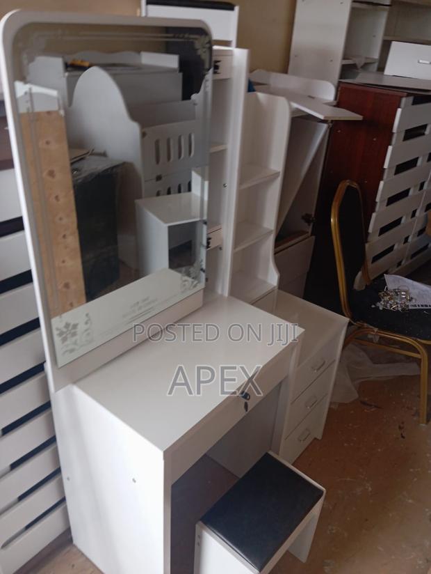 Dressing Table Dressing Table Dressing Table Dressing Table. - thumbnail 2