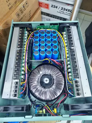 Heavy Duty Morgan Sound 39.2 Power Amplifier 60 Transistors