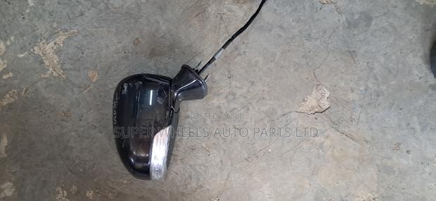 Sidemirror Toyota Avensis 2013 Model