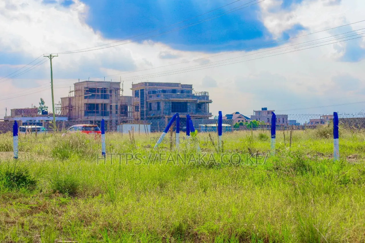 Avenue Court , 1/8th Acre in Kamakis^MW