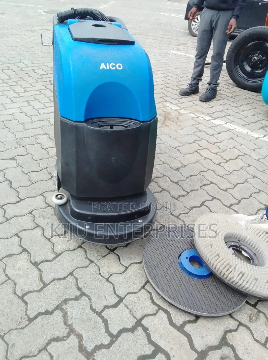 Multipurpose Blue Floor Scrubber
