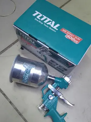 Total Spray Gun 400cc