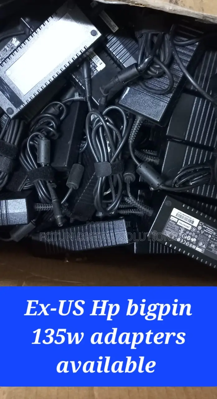 HP 135W Big Pin Adapter