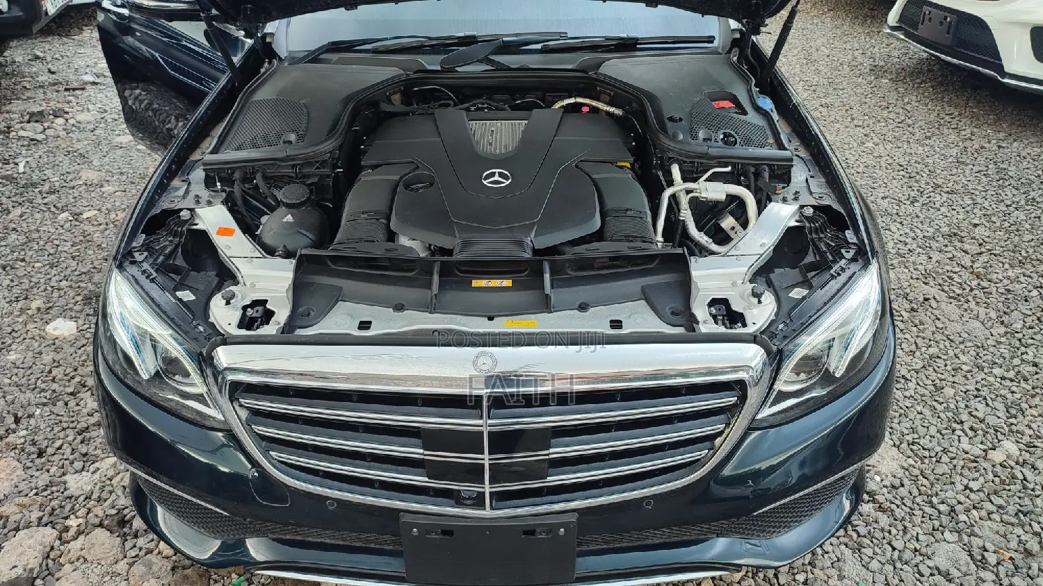 Mercedes-Benz E400 2017 Black