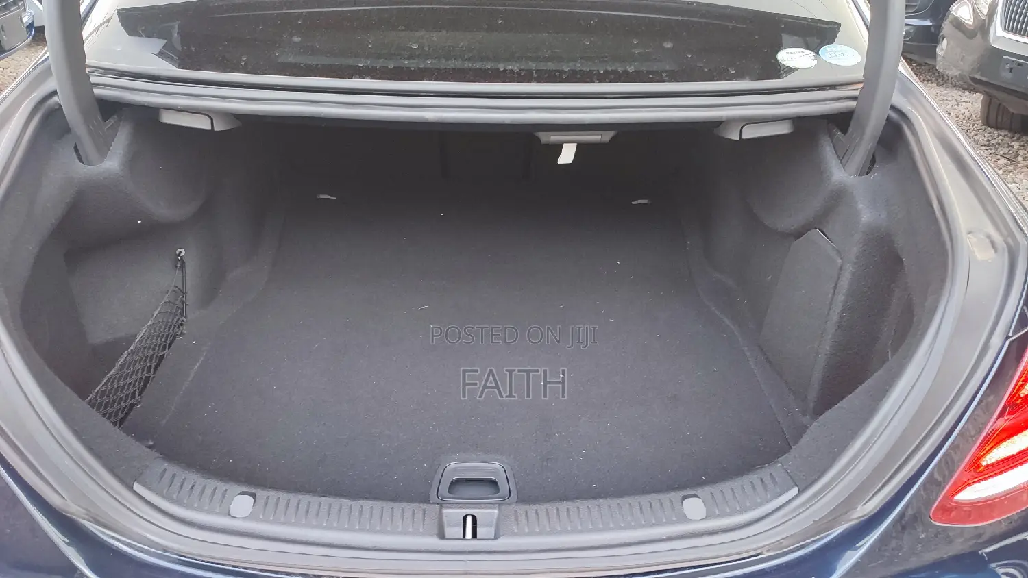 Mercedes-Benz E400 2017 Black