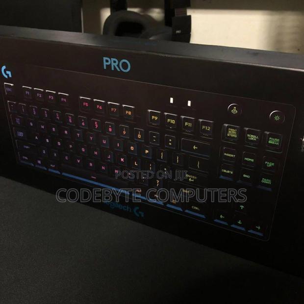 Logitech G Pro Mechanical Gaming Keyboard (Tenkeyless) - main view