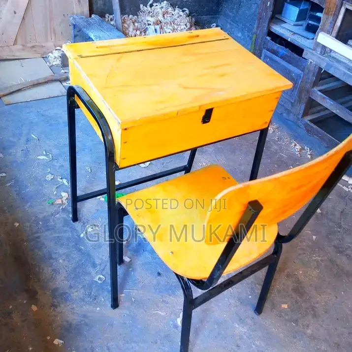 School Lockers N Seat