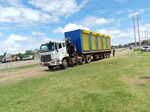 Durable and Spacious Container Stalls for Sale