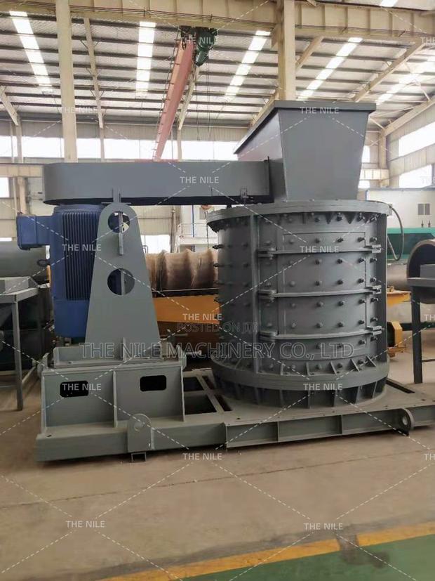 Customized 5-100 T/H Vertical Shaft Sand Making Machine - main view