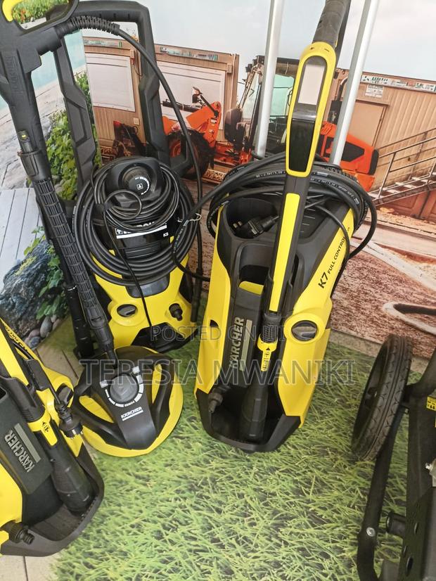 Full Control Plus - main view