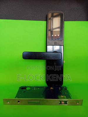 Biometric Innovation.Biometric Door Locks With RFID Access - thumbnail 2