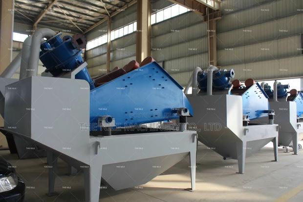 Fine Sand Dewatering Vibrating Screen Recycling Machine - main view