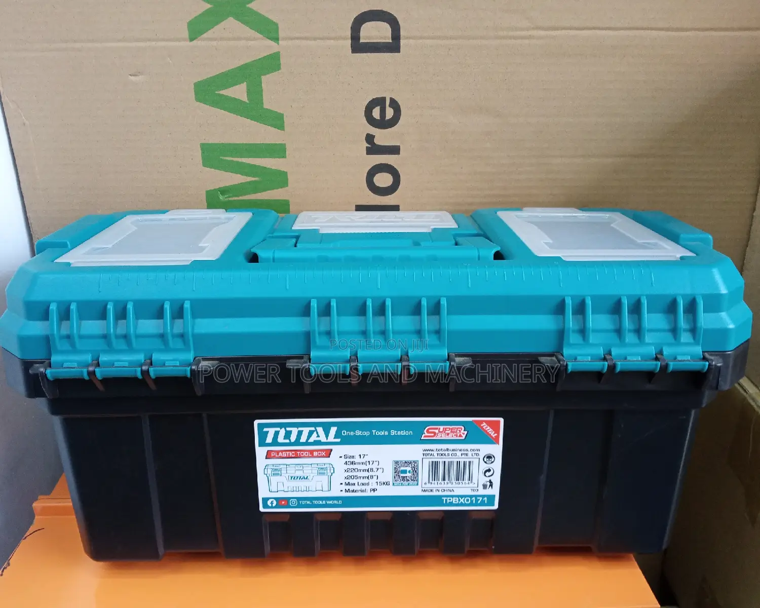 Total 17" Plastic Toolbox