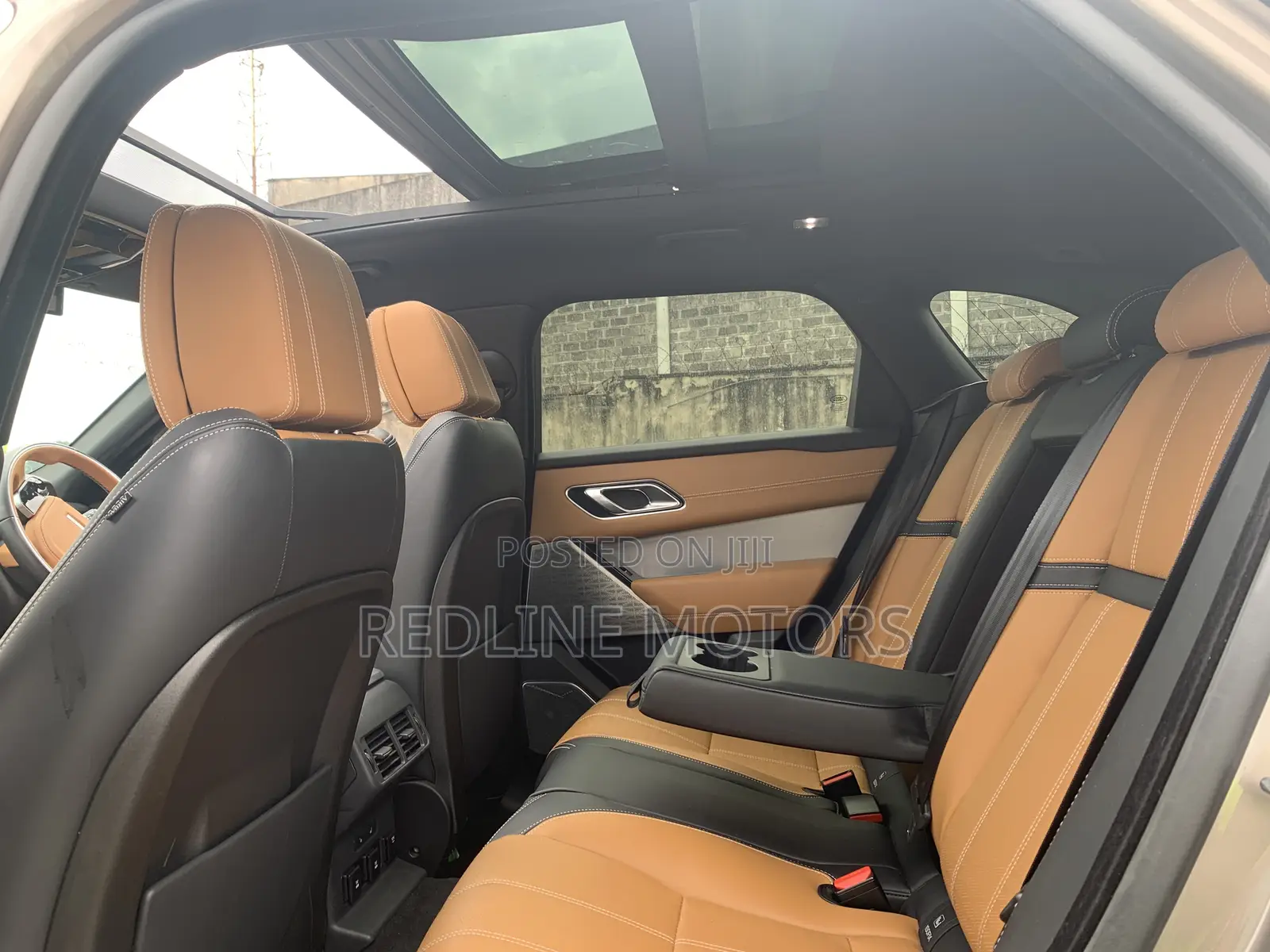 Land Rover Range Rover Velar P380 SE R-Dynamic 4x4 2018 Gold